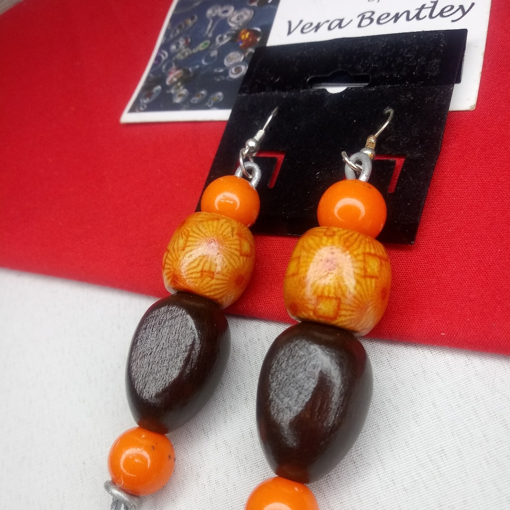 Jewelry - Picture 2 of 5